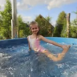 度假居 Sloneczna Osada 2 *